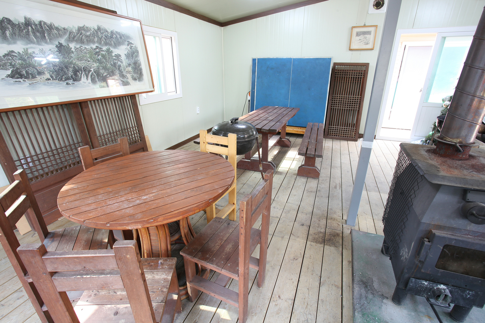 https://yaimg.yanolja.com/v5/2025/11/17/06/691abce96b1c93.07437174.jpg