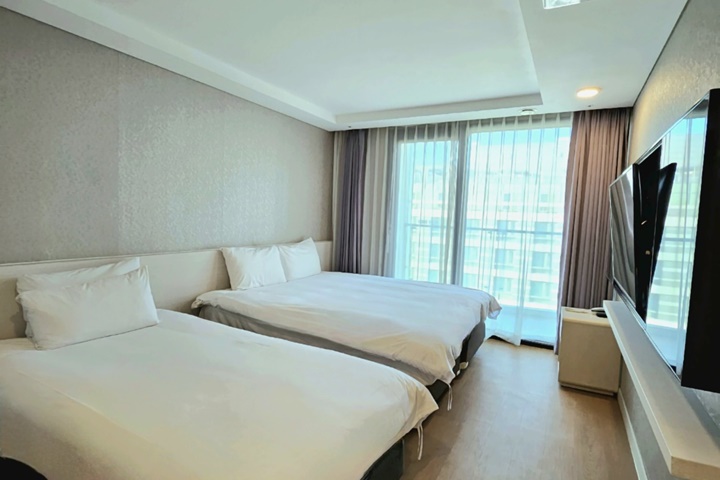 디럭스 트윈(제주할망족발보쌈 4,000원 할인쿠폰)