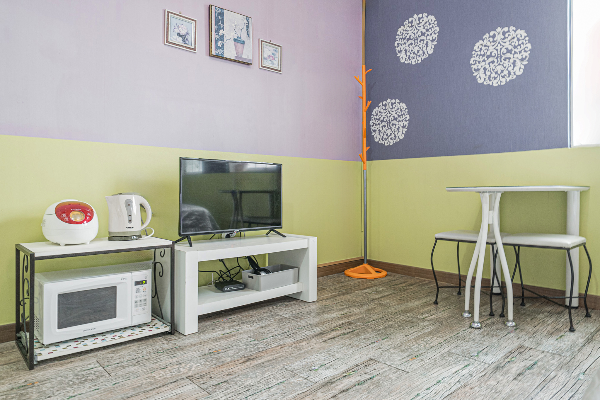 room detail thumbnail 0