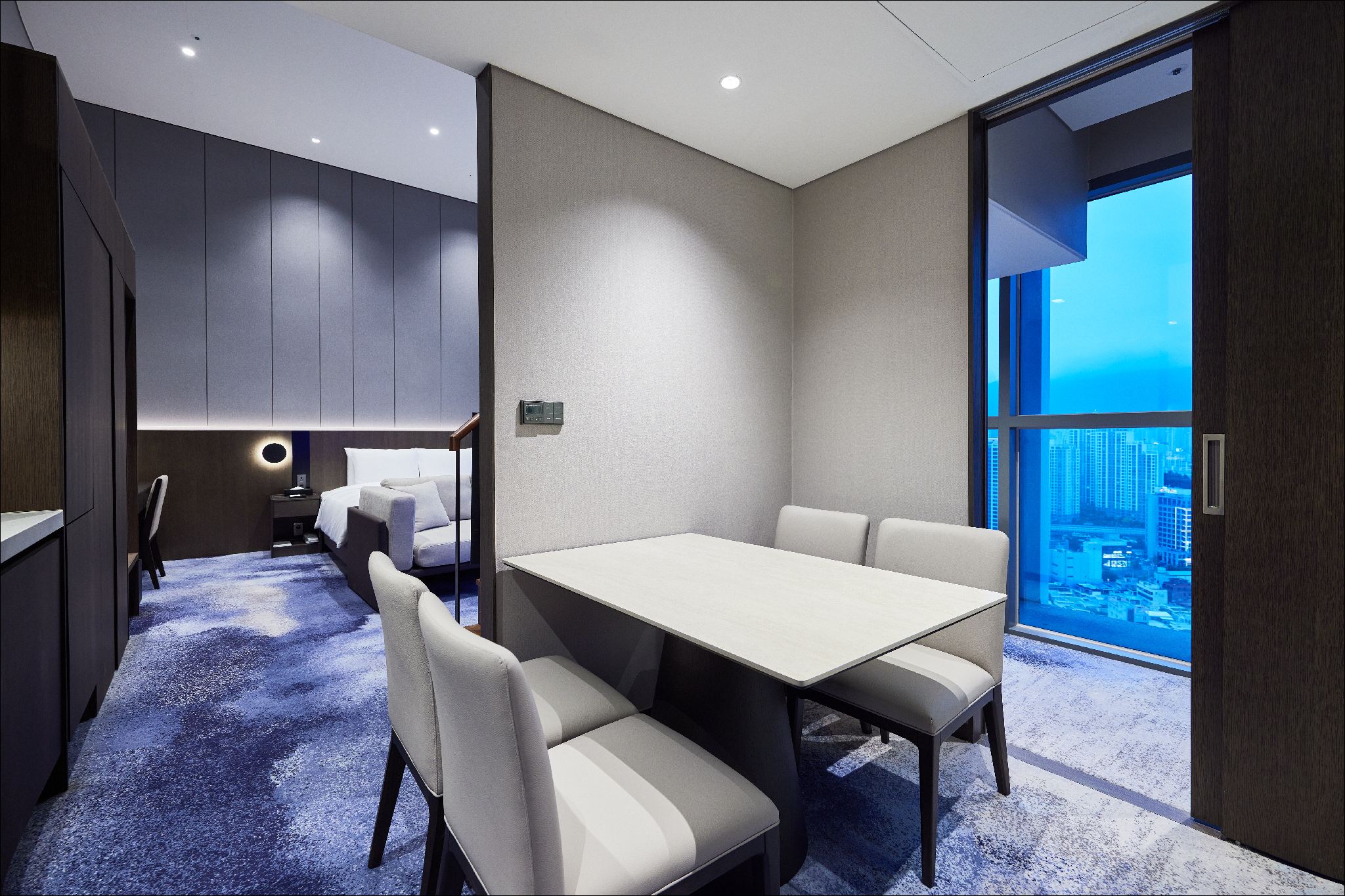 듀플렉스 프리미어 레지던스(금주의특가★)