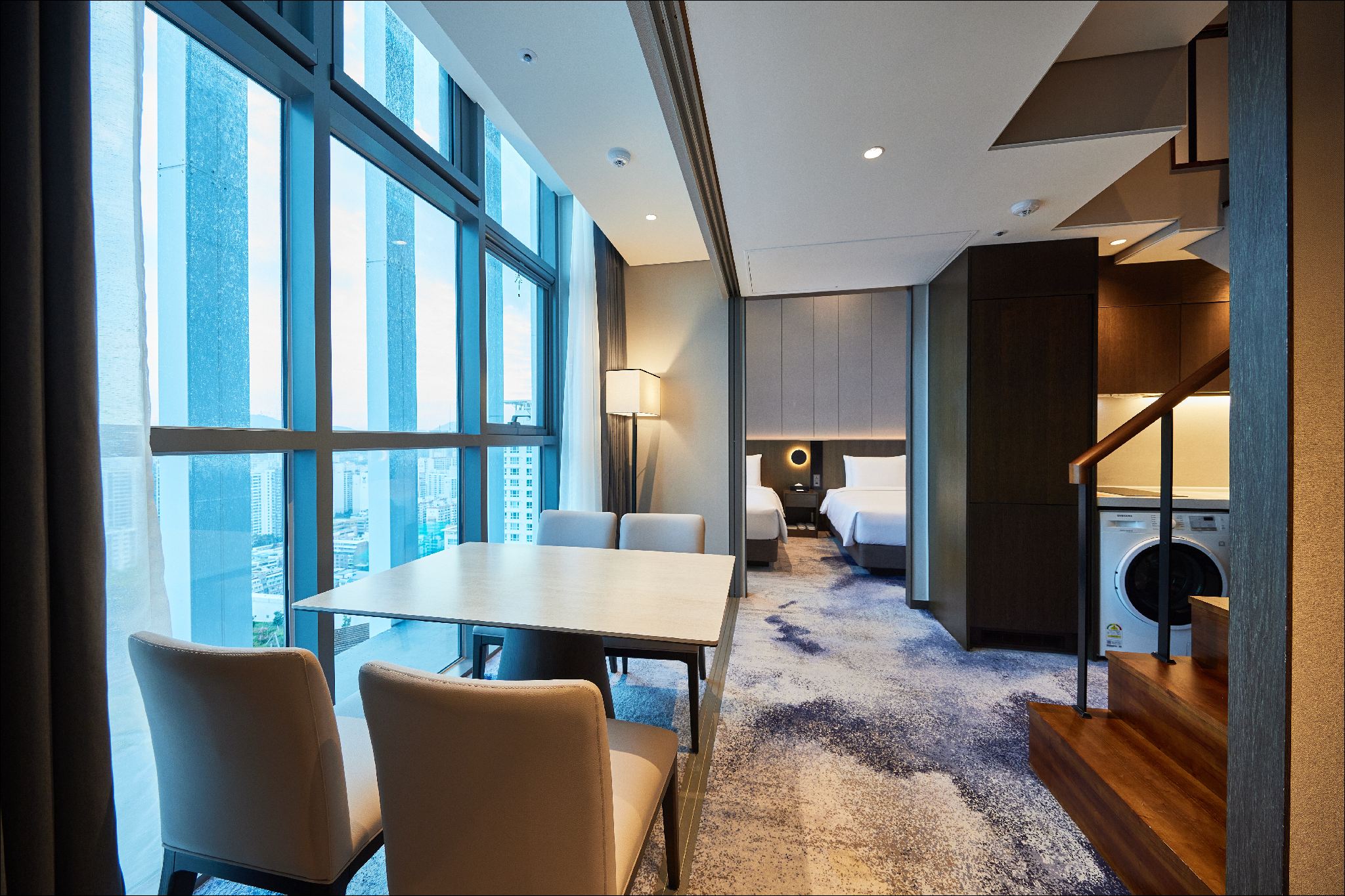 듀플렉스 스위트 레지던스(금주의특가★)