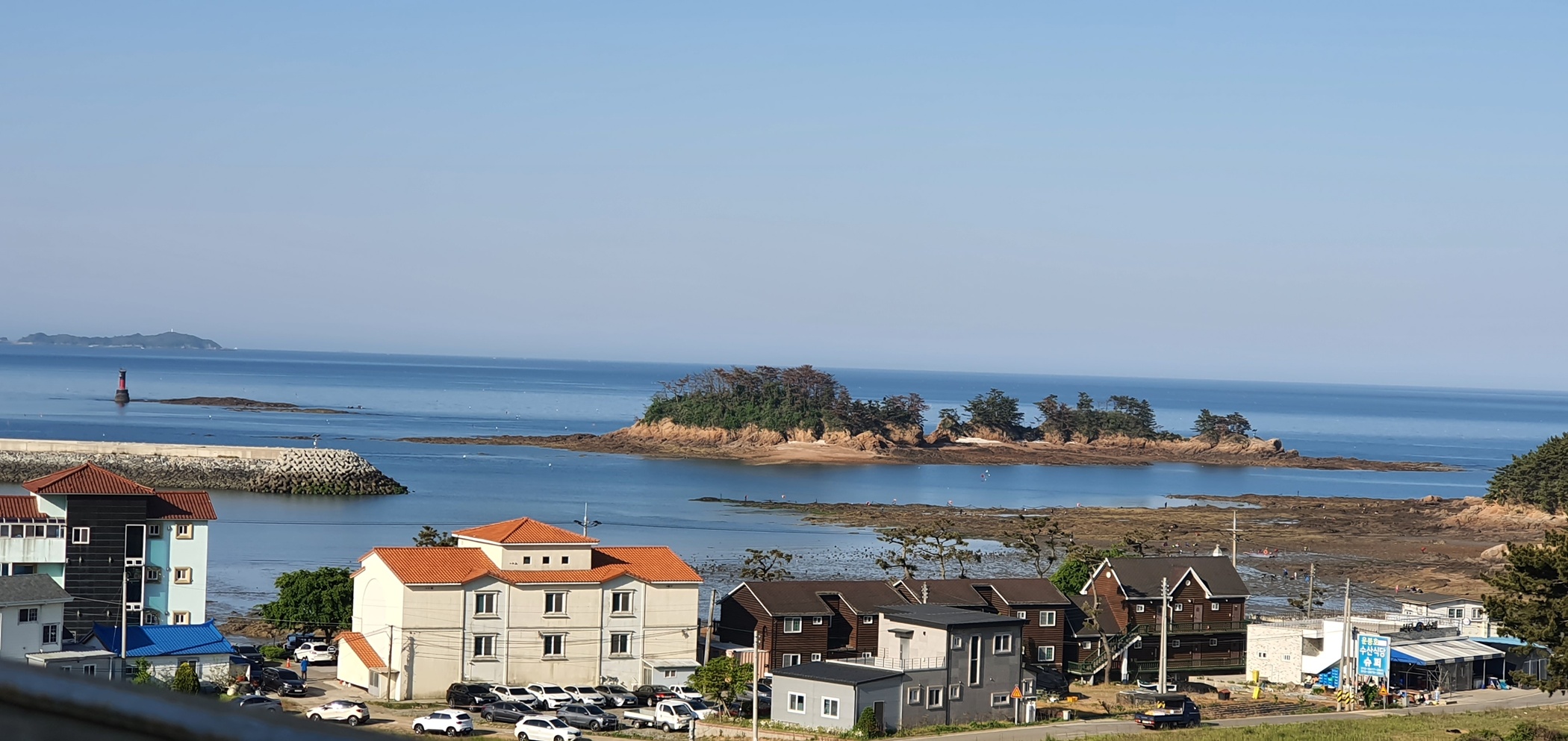https://yaimg.yanolja.com/v5/2025/11/25/02/69251b8e9bbdf9.48895885.jpg