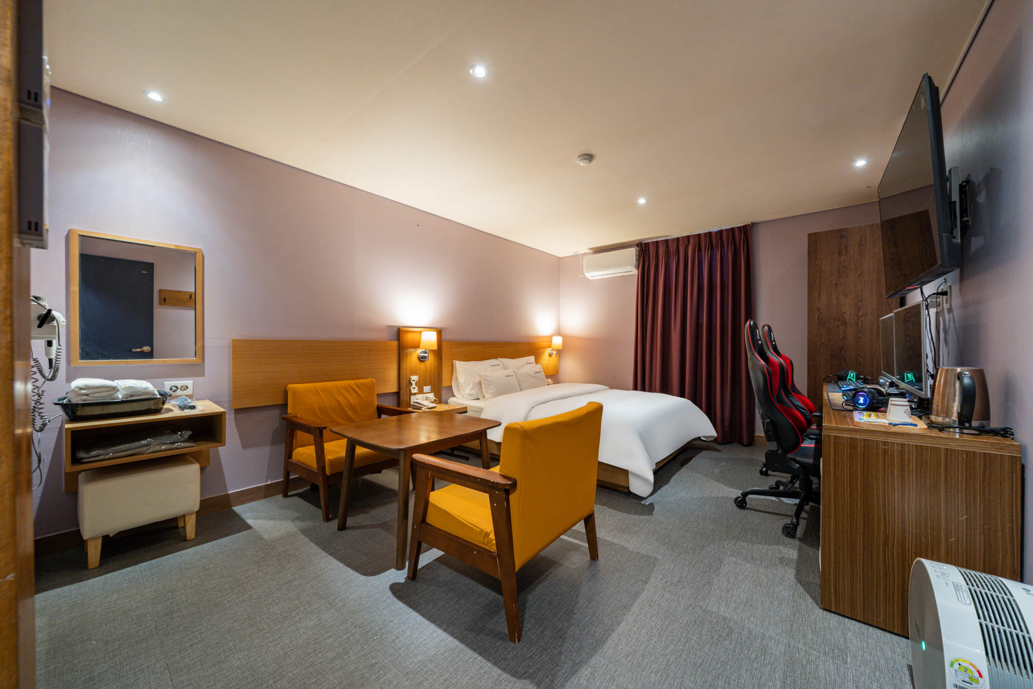 VIP Pro Gaming 2PC - DoubleROOM(3060TI)(인텔9세대,super,32인치144hz모니터,넷플릭스/디즈니/티빙사용가능)