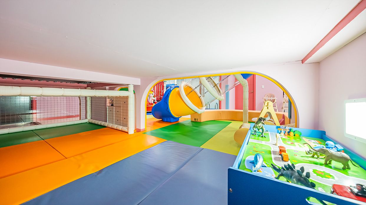 https://yaimg.yanolja.com/v5/2025/12/01/02/692cf73a3ae6f0.84812381.jpg