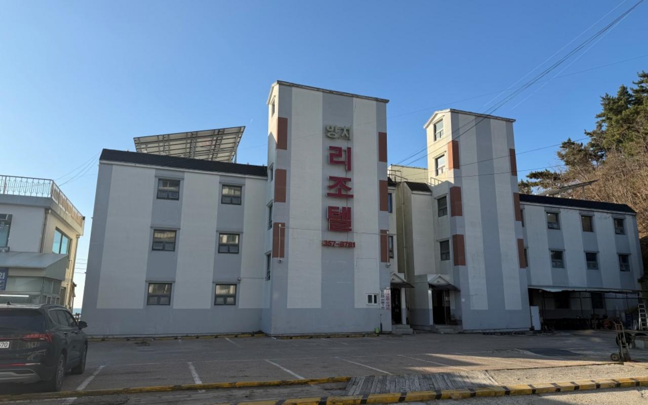 Hwaseong Jebudo Yangji Resortel 사진 2