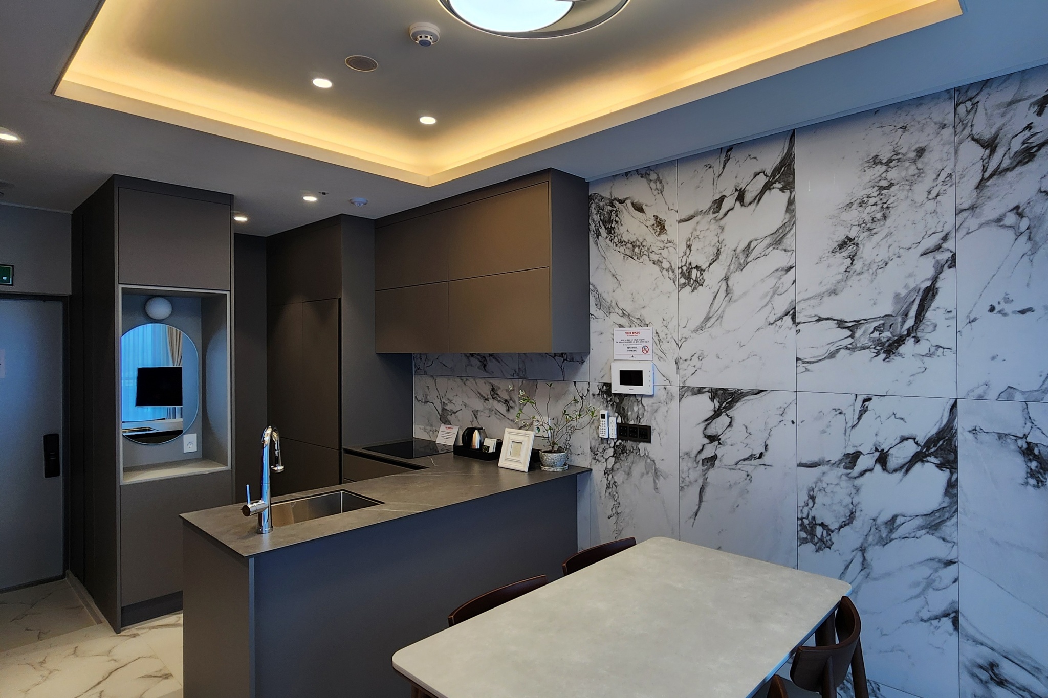 파라미온 호텔 남포 썸네일3