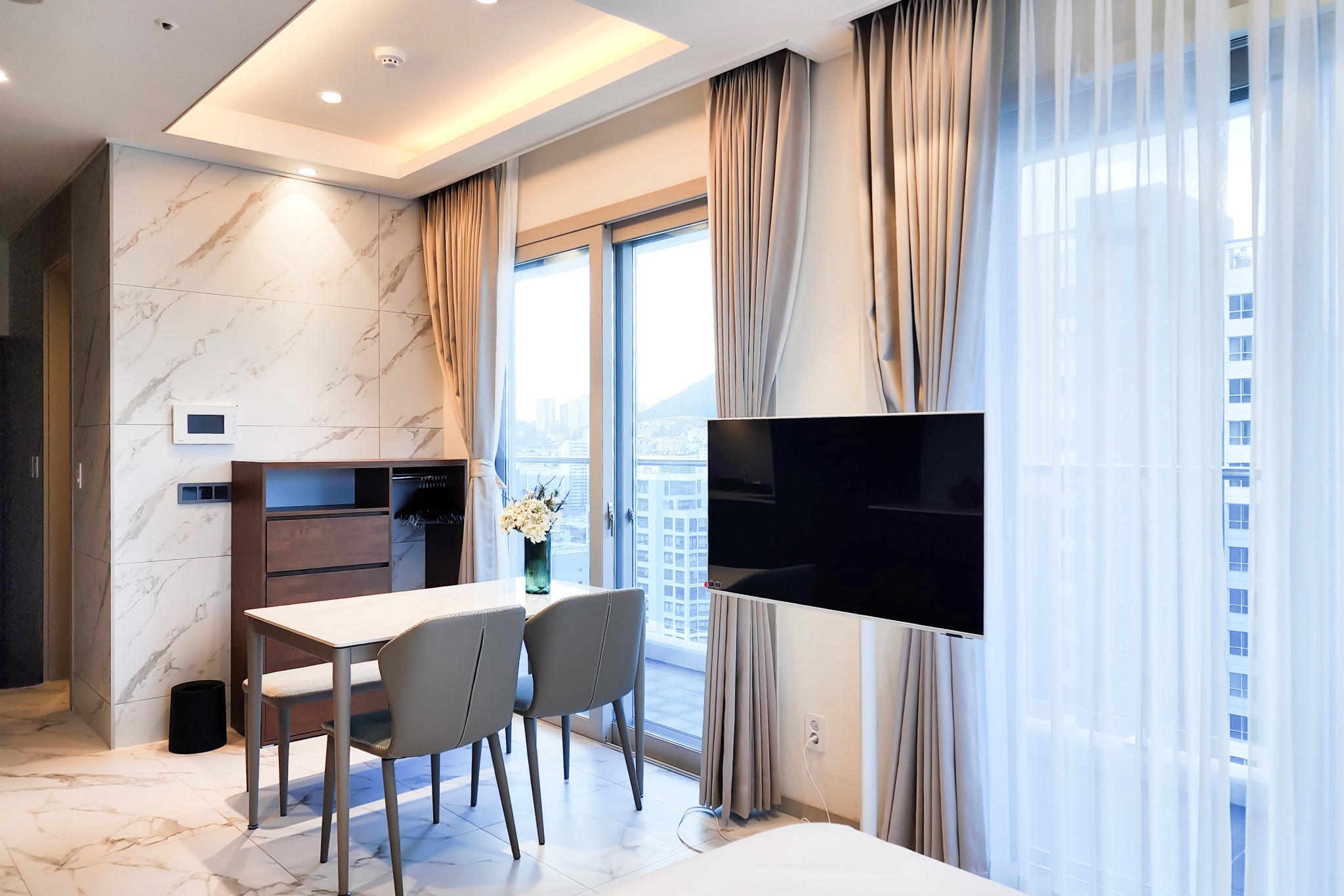 슈페리어 더블 시티뷰(Room only, 주차불가)