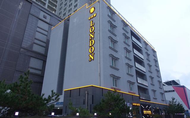 런던호텔