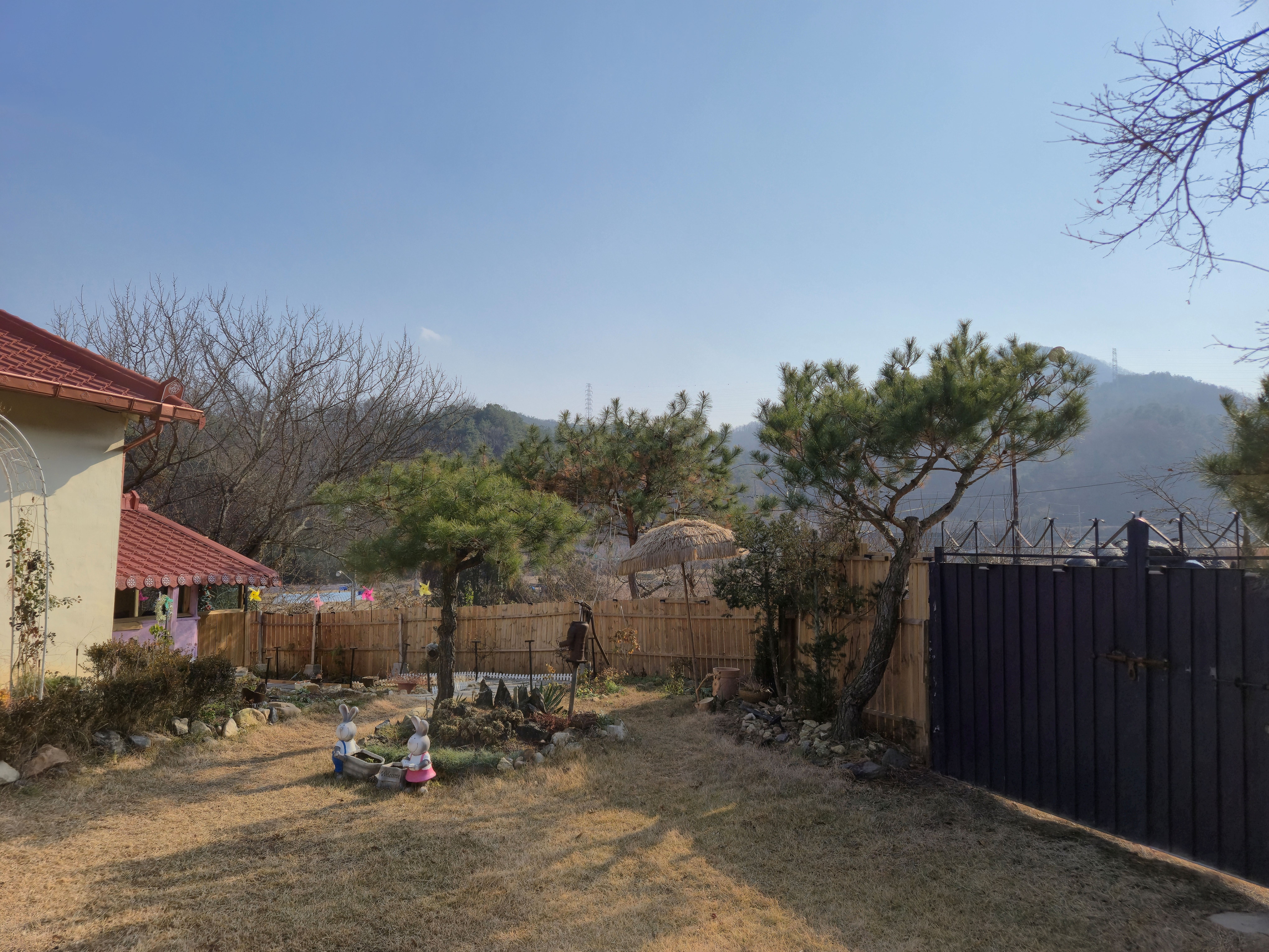 https://yaimg.yanolja.com/v5/2025/12/10/05/6939075ab0add3.14001780.jpg