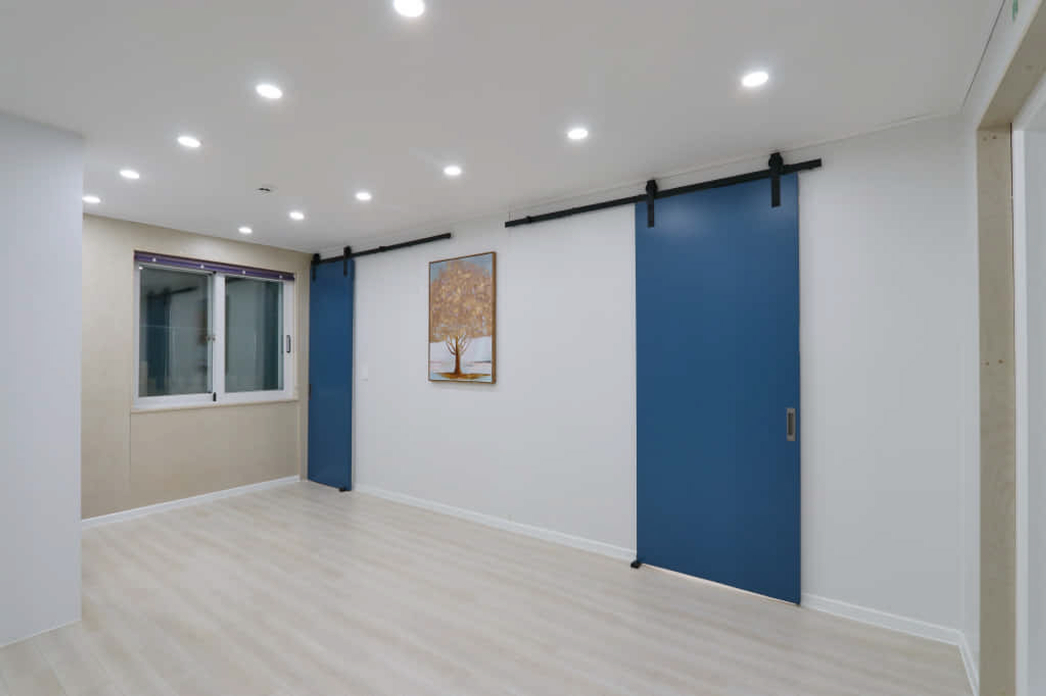 https://yaimg.yanolja.com/v5/2025/12/10/05/693907de76a484.98666694.JPG