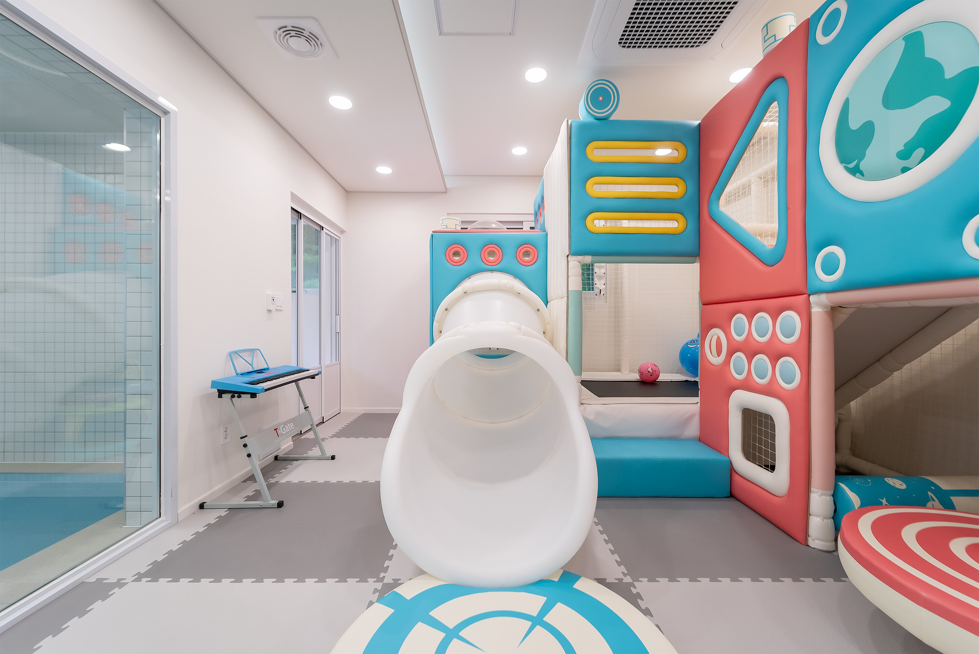 꼬모 B205 (원룸,거실1,욕실1)