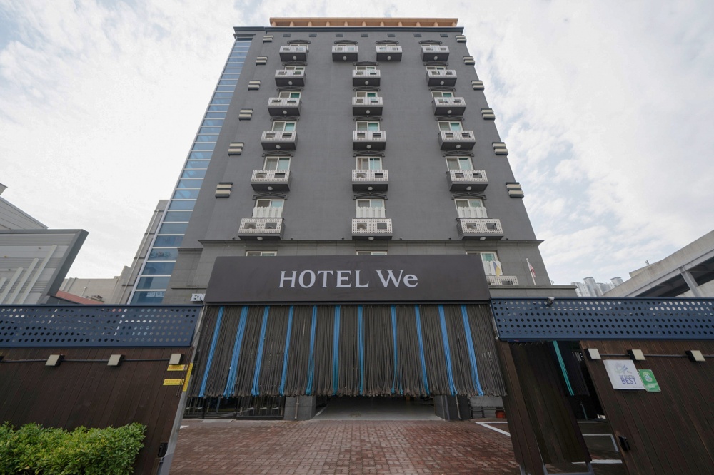 순천 HOTEL We 외관