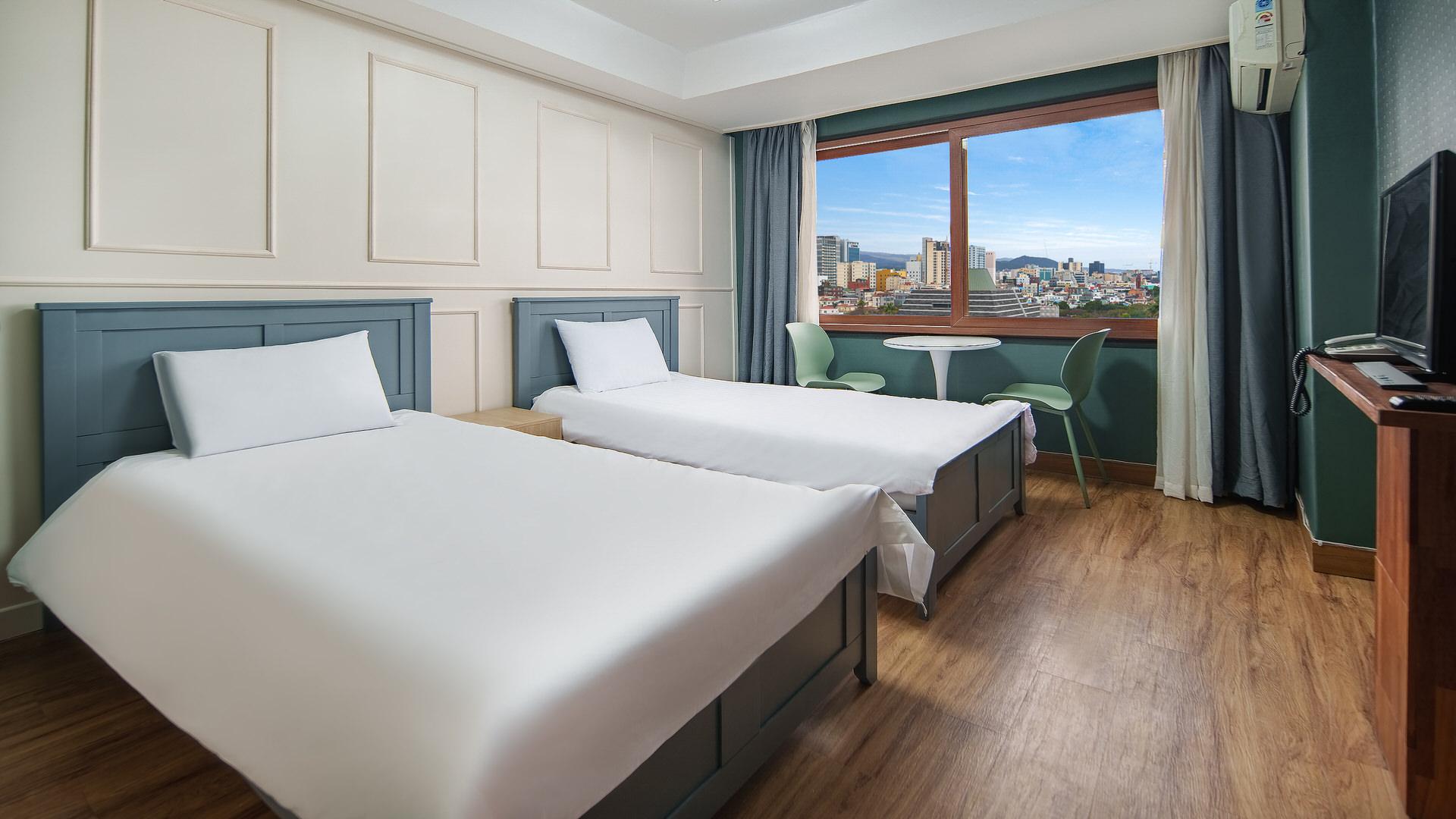 디럭스 트윈14(조식포함)(30347)