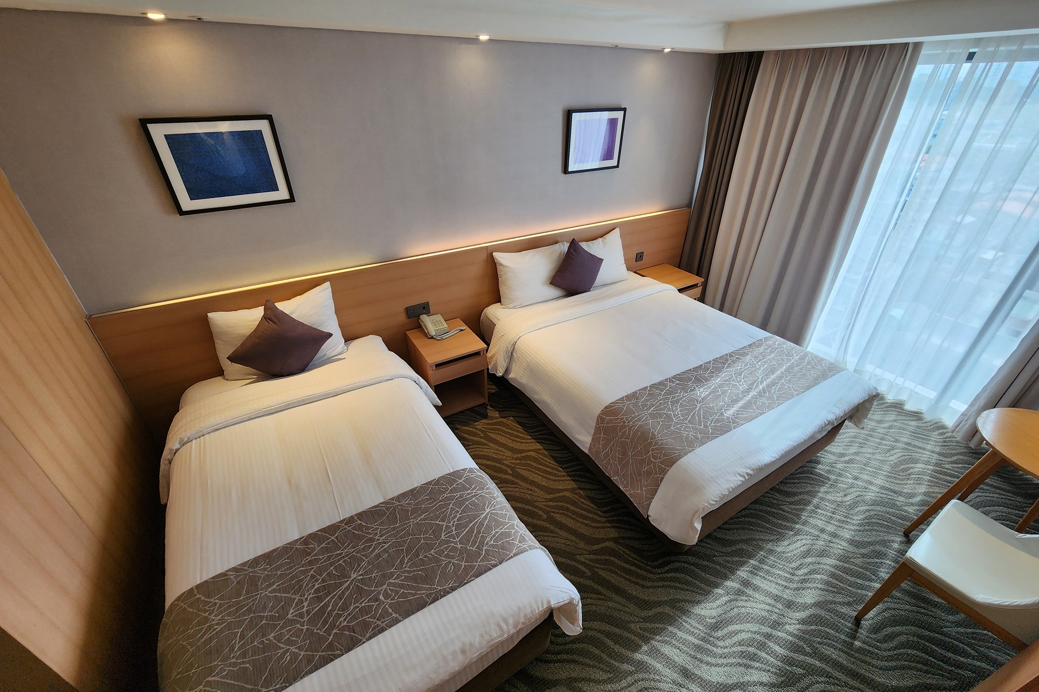 스탠다드 트윈 → 디럭스 트윈(룸업그레이드)