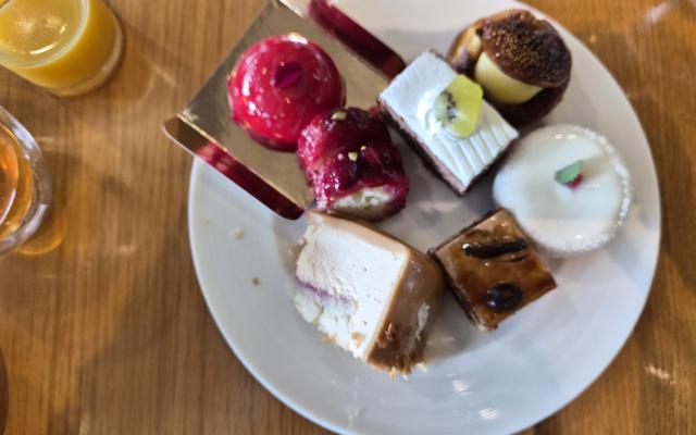 리뷰 대표 이미지