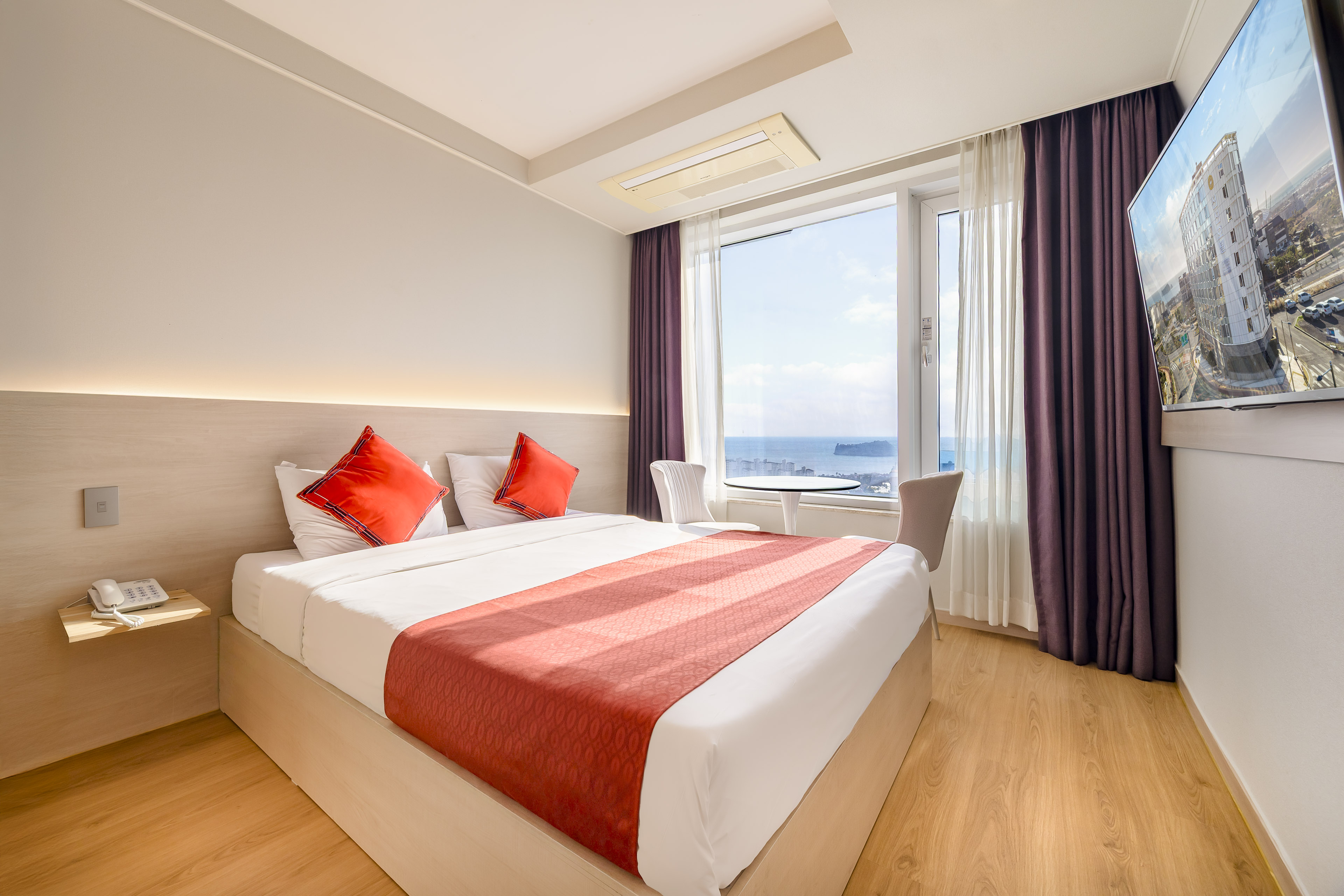 디럭스 더블(2인조식포함)