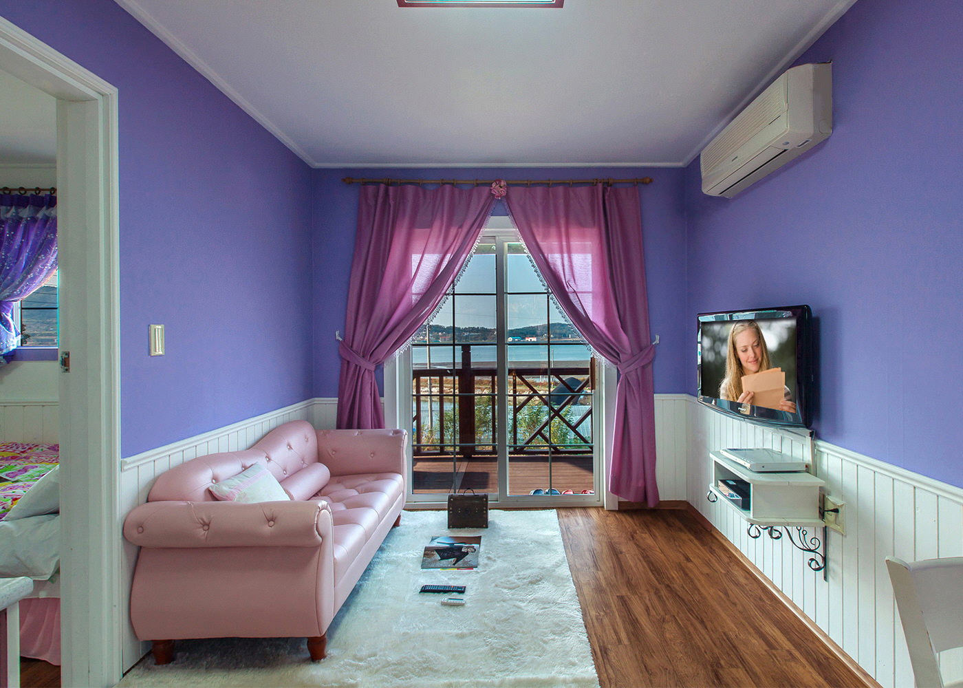 room detail thumbnail 0