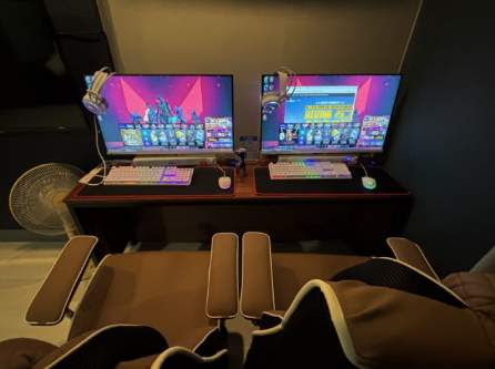 room detail thumbnail 2