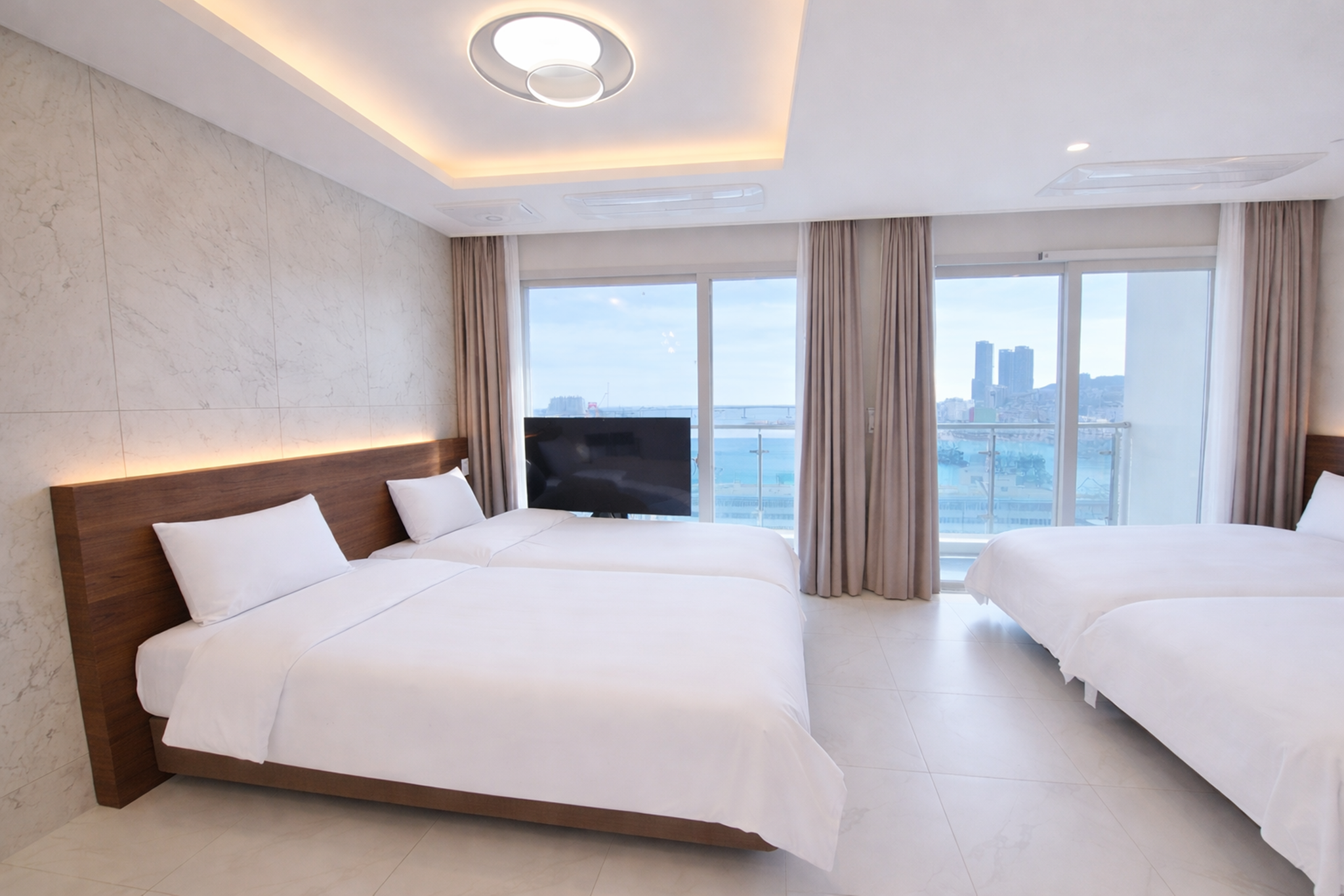 오션 스위트(Room Only, 탁 트인 오션뷰가 어우러진 고급 스위트룸, 주차불가)