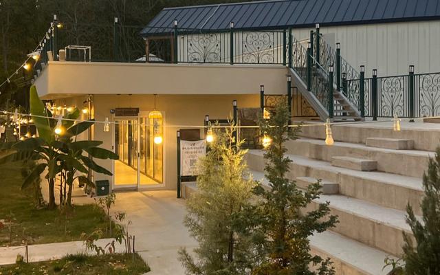 진주 커피플라워멍하니게스트하우스펜션