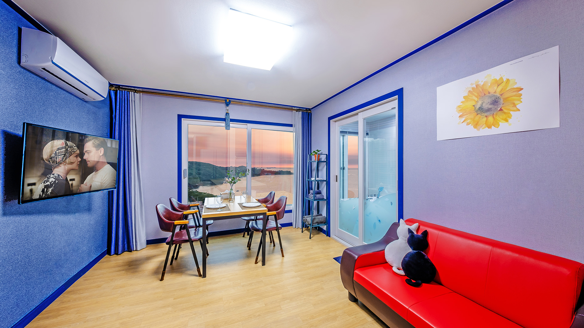 room detail thumbnail 0