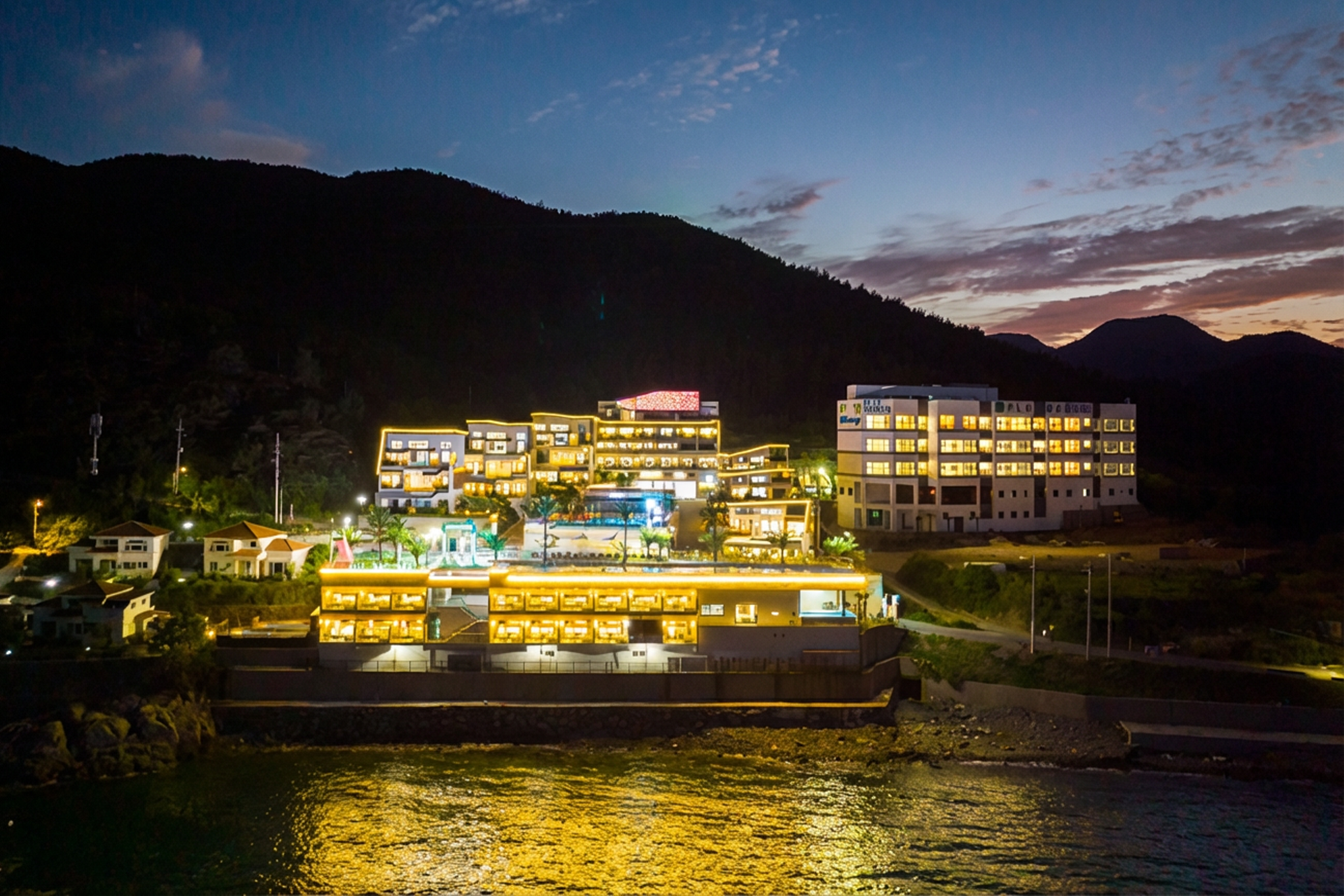 여수 블루망고풀빌라앤리조트