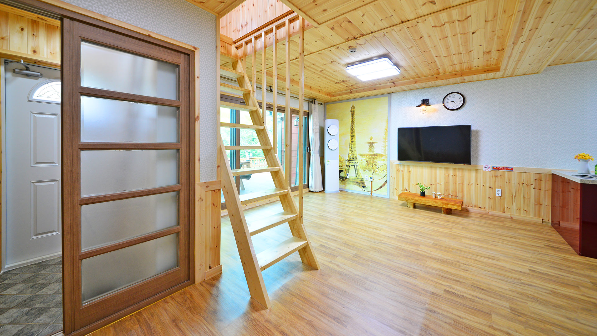 https://yaimg.yanolja.com/v5/2026/01/19/05/696dc405d930a3.65339227.jpg