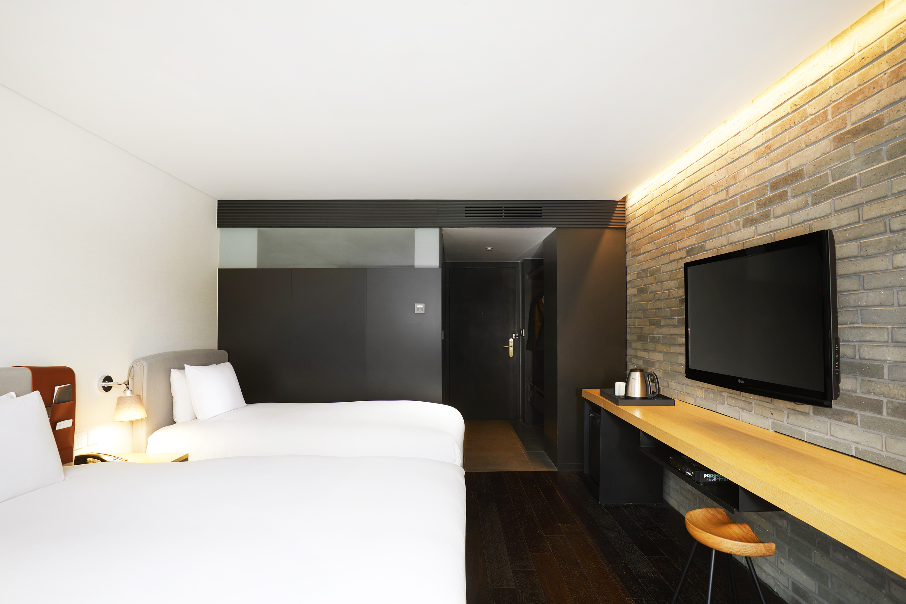 디럭스 트윈(금주의특가★핸드크림 1set+2박이상 투숙시 GS 모바일 편의점 쿠폰)