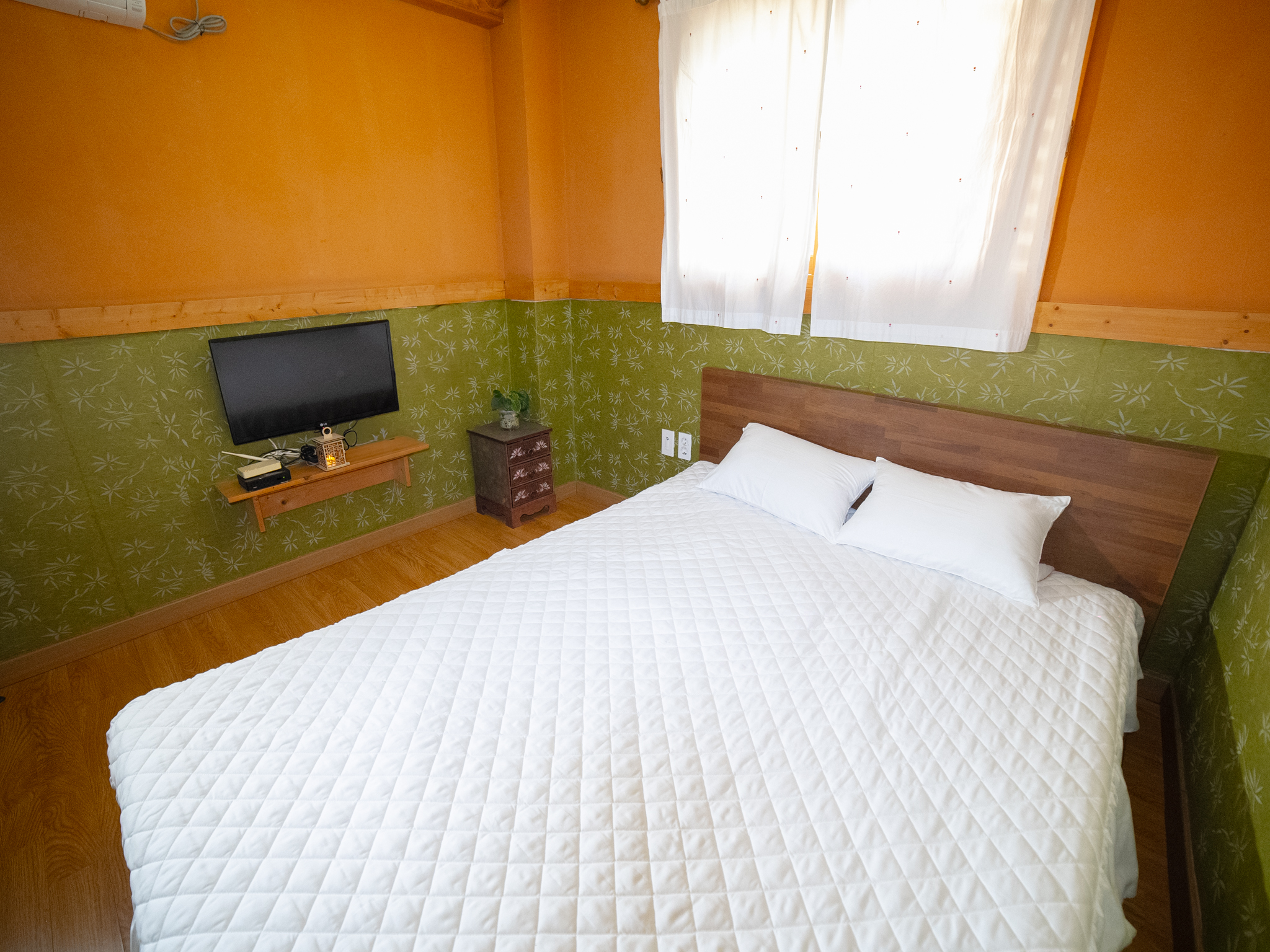 신관 - 1층 중종