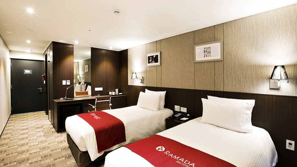 스탠다드 트윈(라이브특가★22시간 STAY)