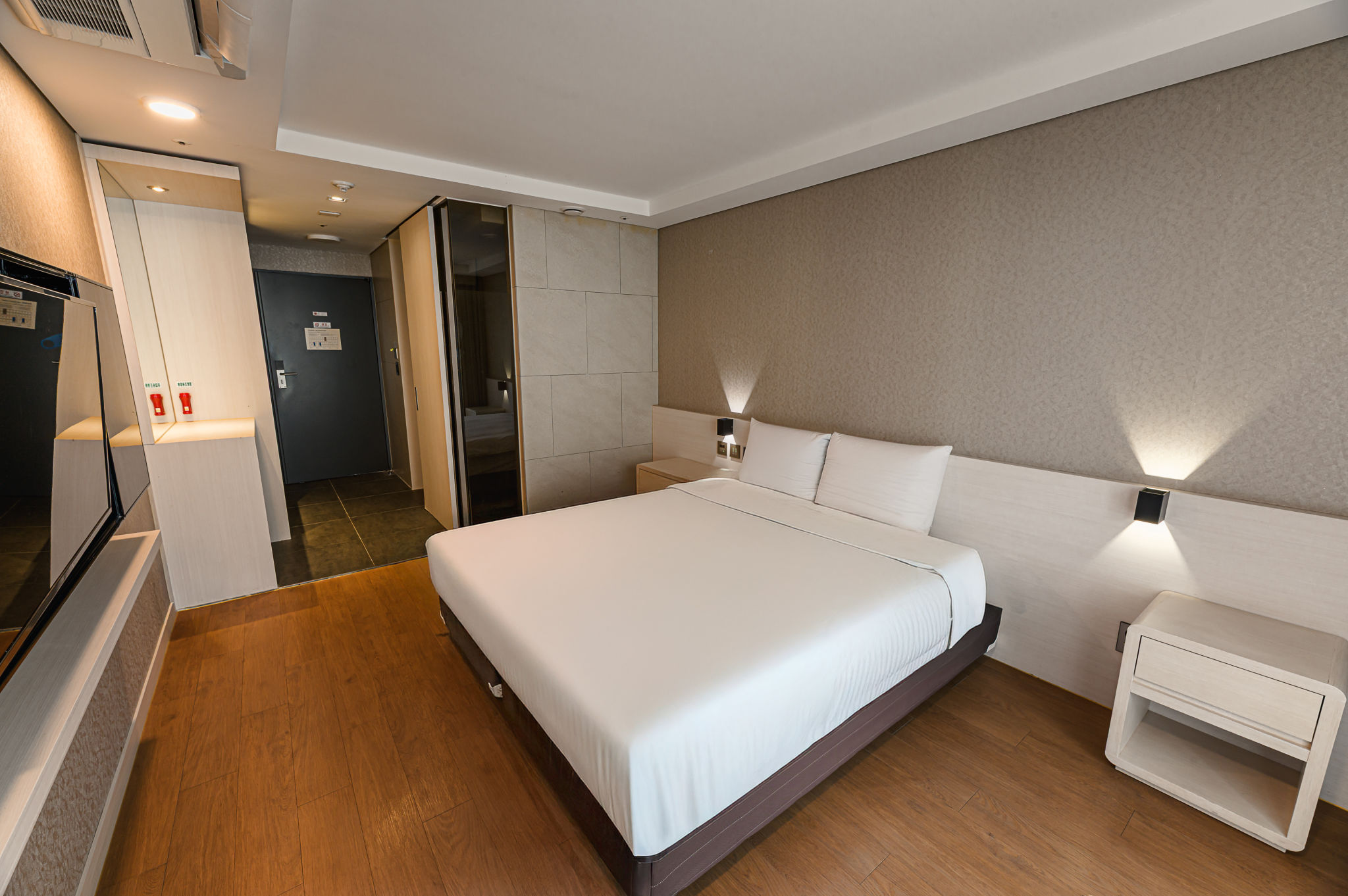 디럭스 더블(제주할망족발보쌈 4,000원 할인쿠폰)