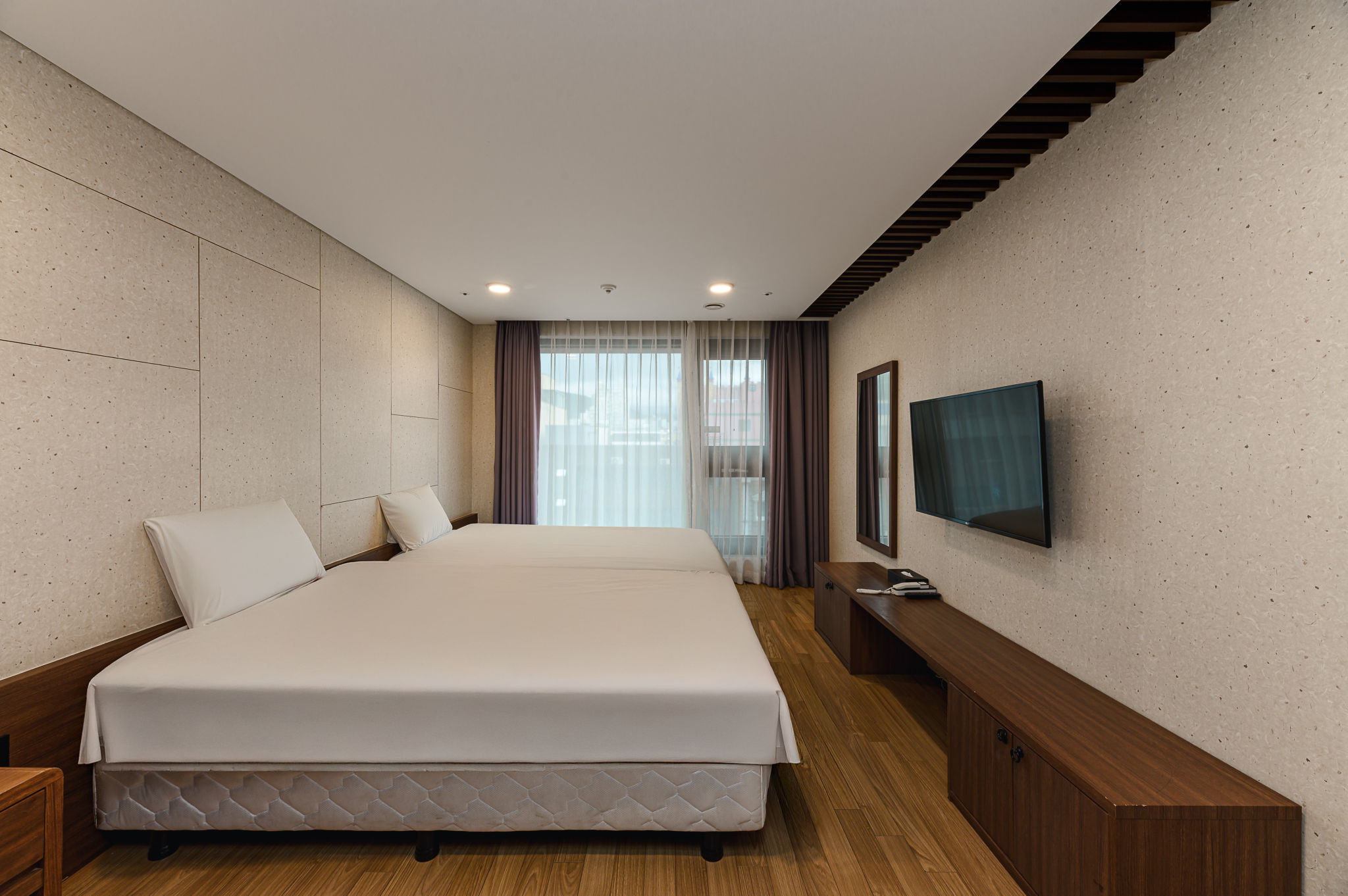 슈페리어 트윈(Room Only)