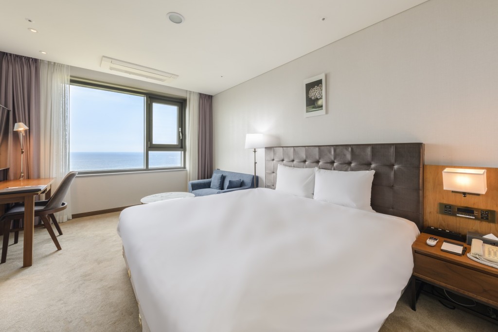 클럽 라운지 오션뷰(NOL특가★웰컴드링크 2잔+무료 12시 레이트체크아웃)