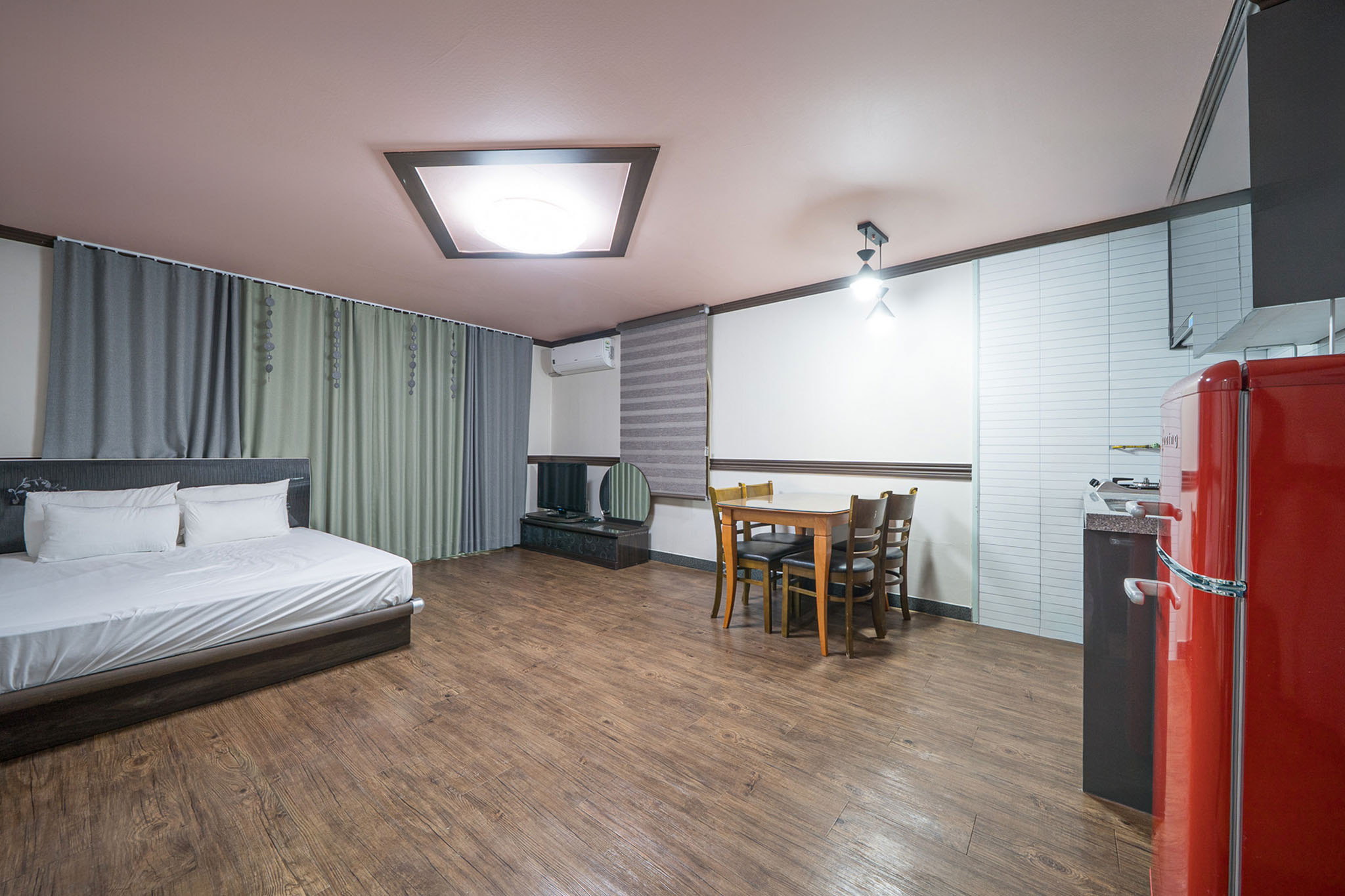 제주 그린비치펜션 썸네일2