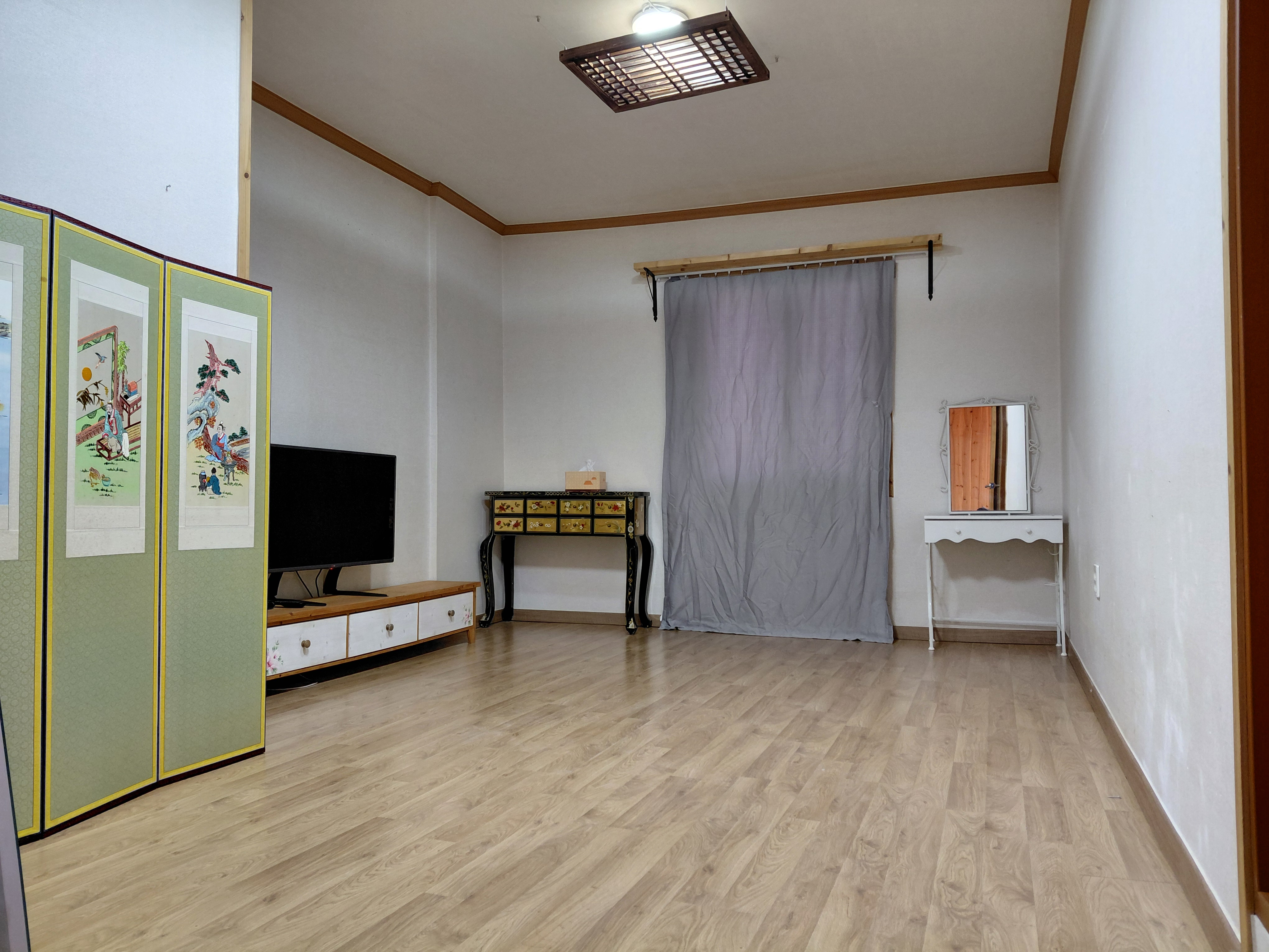 들꽃201(22시입실마감)