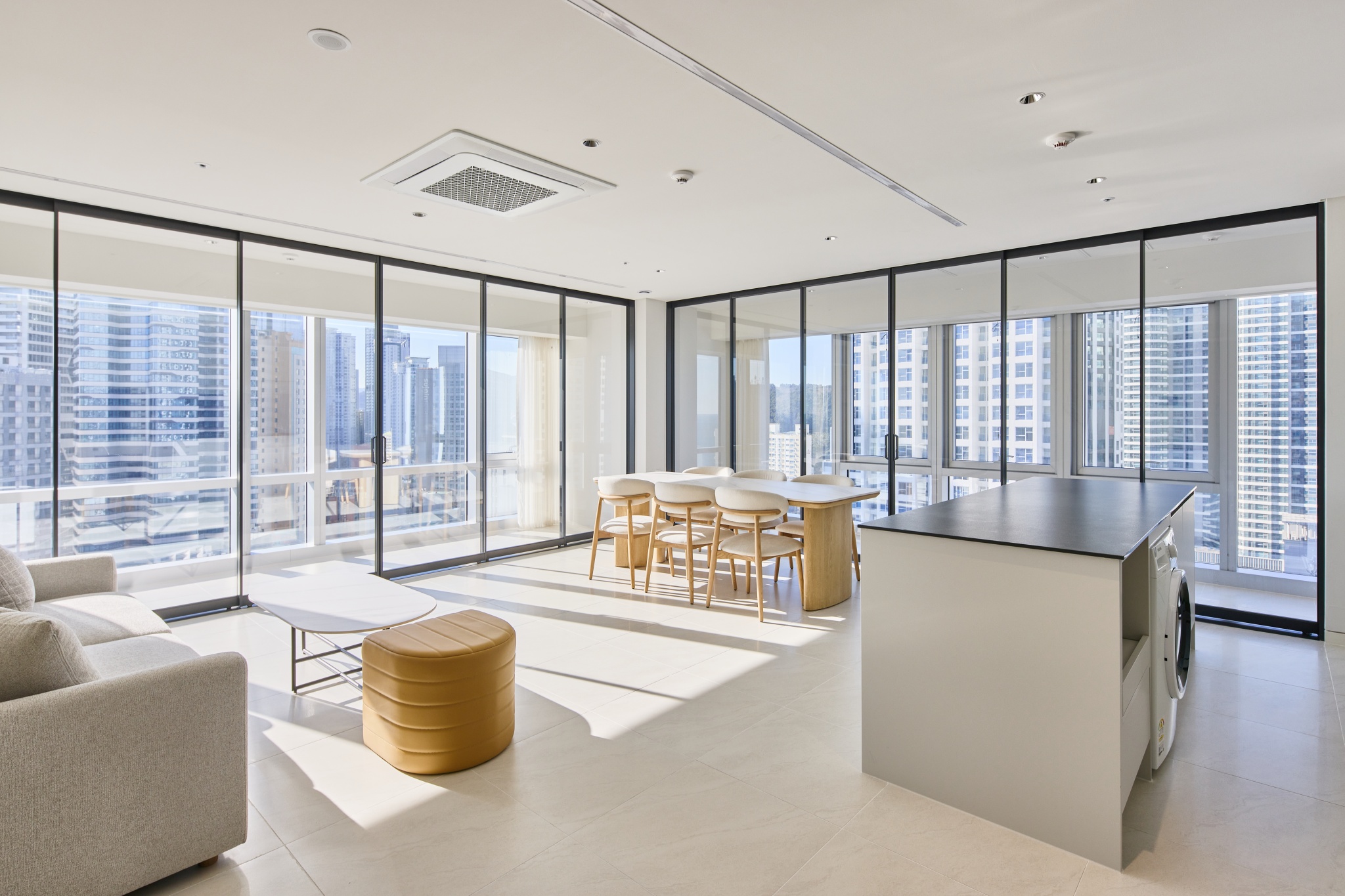 프리미어 스위트 뷰프리 2더블(Room only)