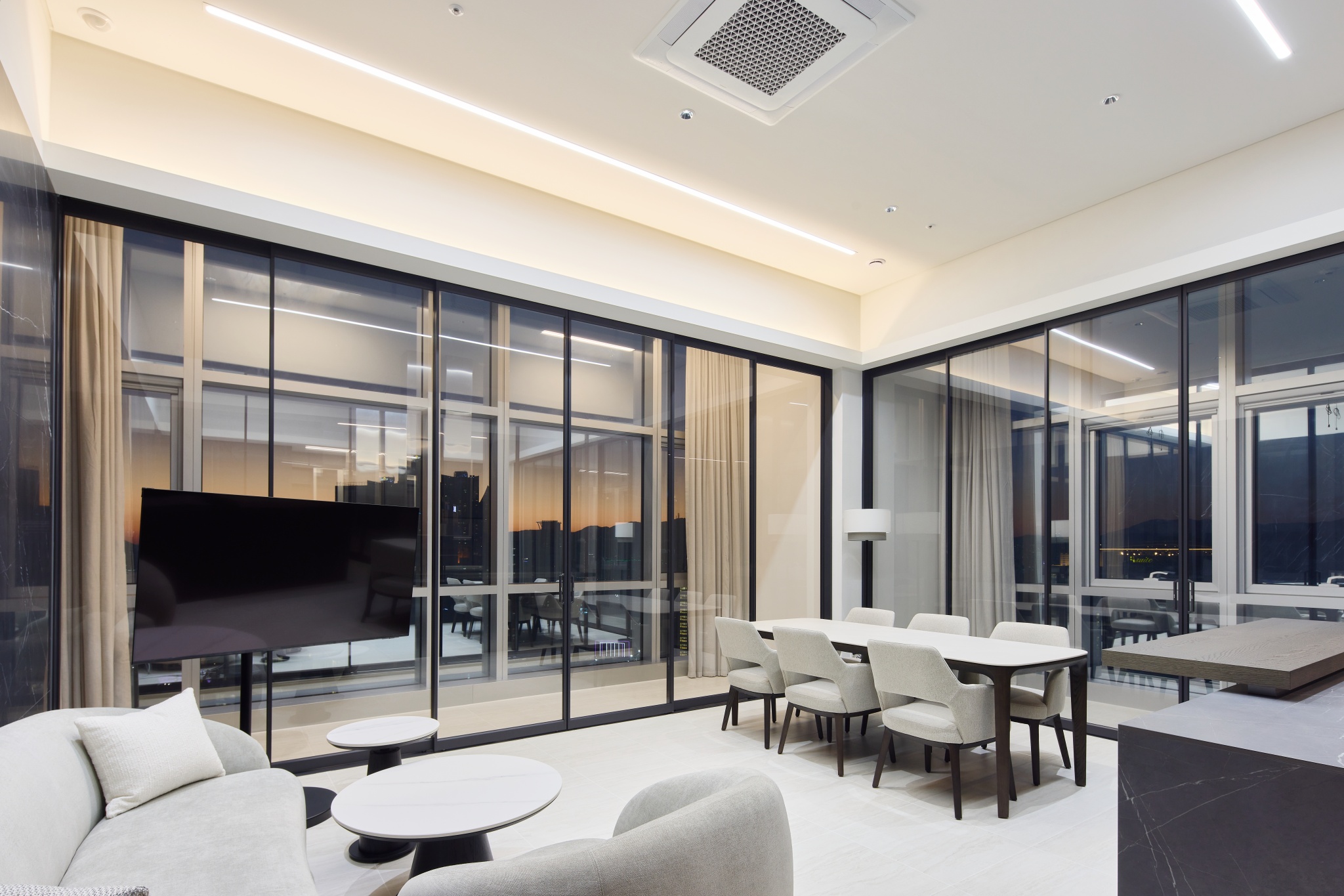 프레스티지 스위트 시티 2더블(Room only)