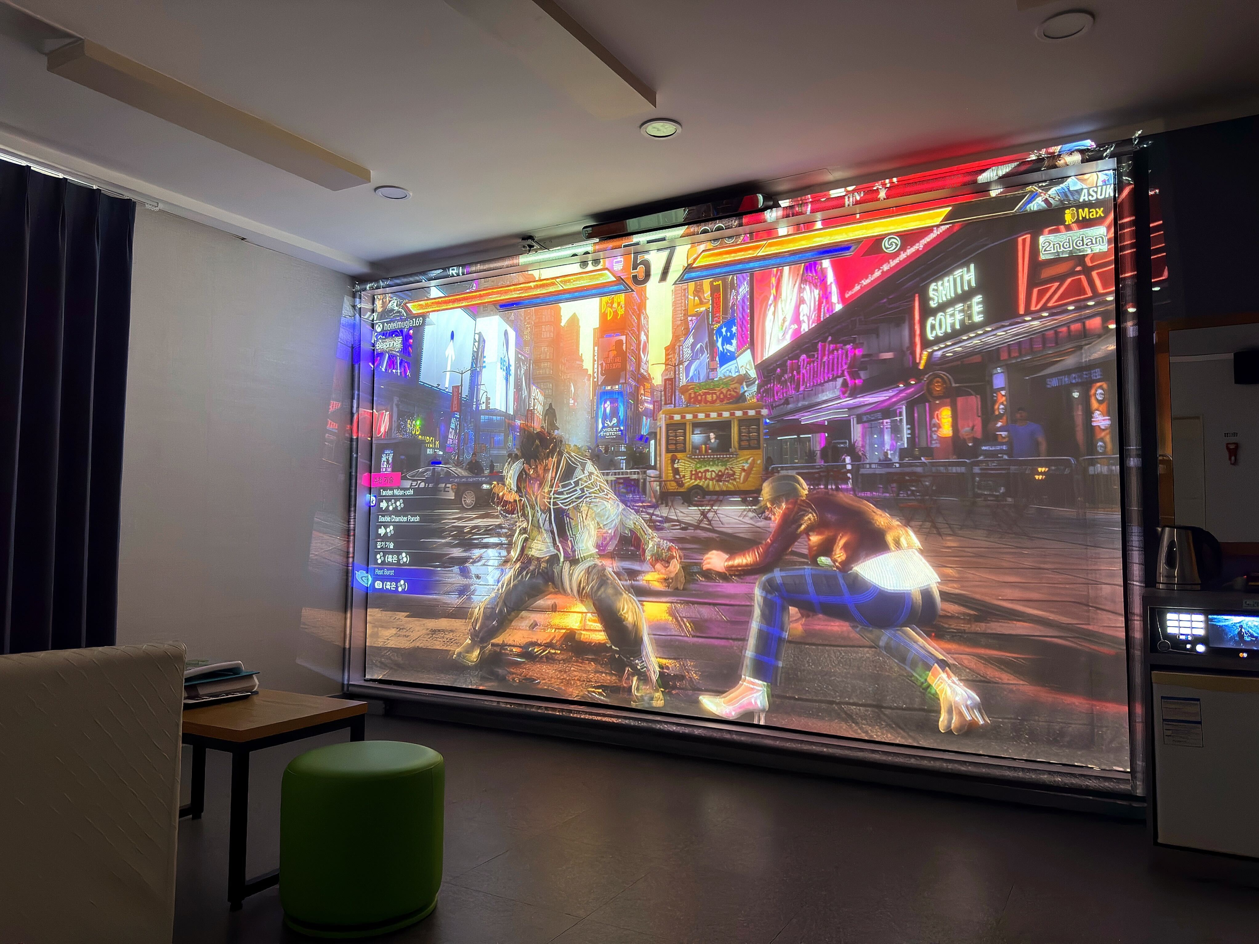 room detail thumbnail 0