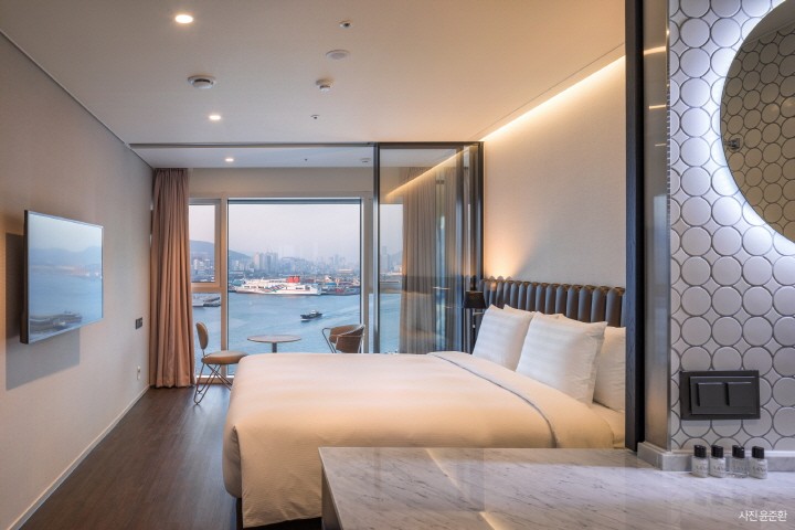 스탠다드 시티 더블 → 스탠다드 오션 더블(NOL특가★오션뷰 업그레이드)