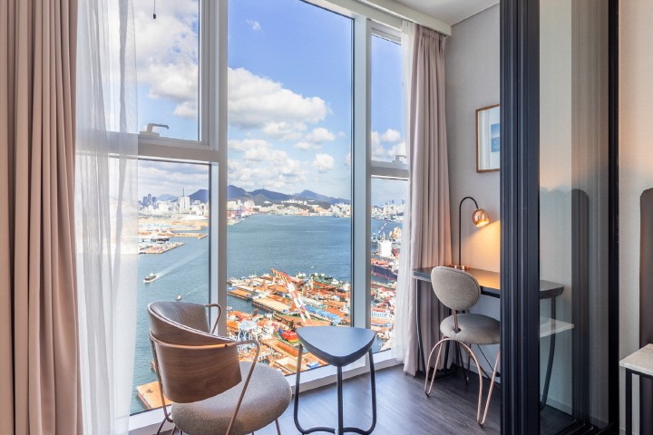 스탠다드 시티 트윈 → 스탠다드 오션 트윈(NOL특가★오션뷰 업그레이드)