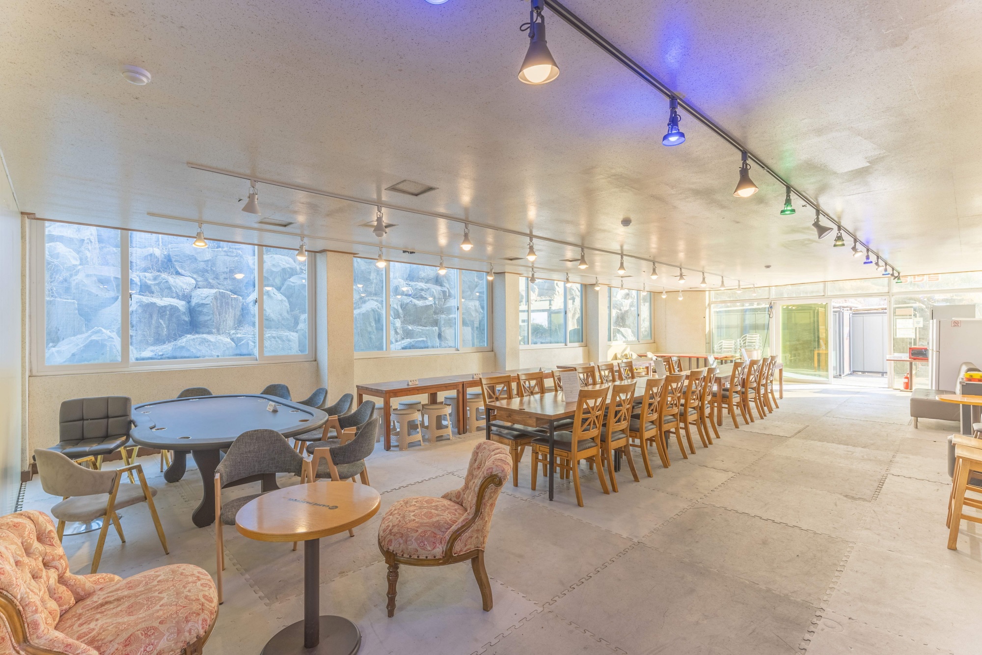 일반동 전체대여(객실7개+1층, 상담필수, 33850)