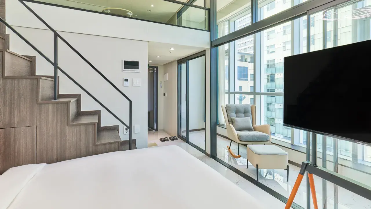 듀플렉스 디럭스 어라운드 더블