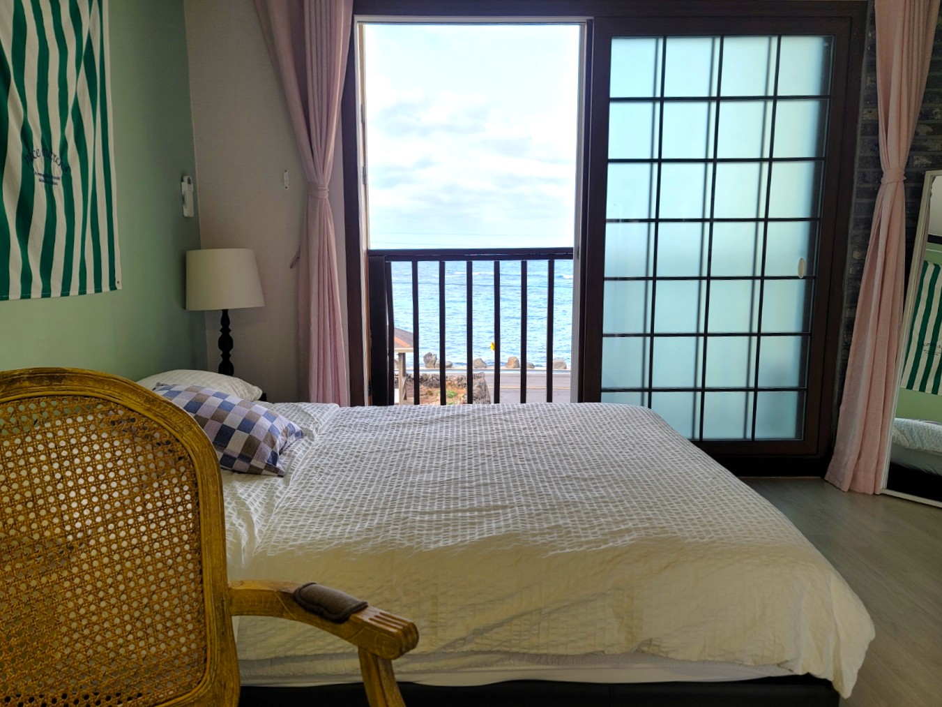 제주 바하마펜션 썸네일2