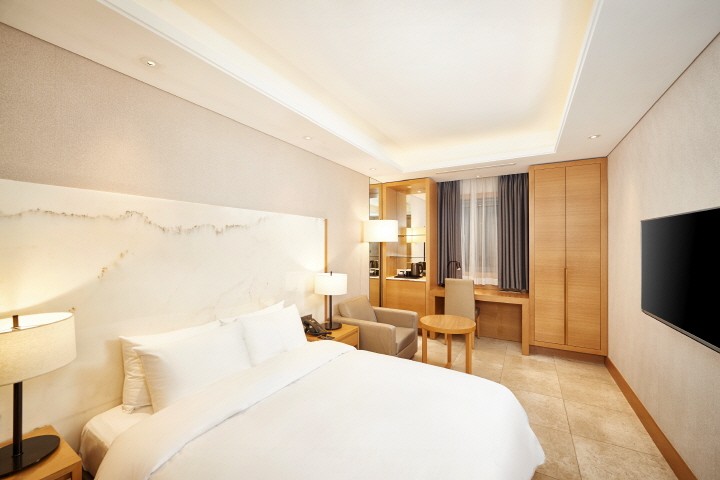 슈페리어 더블-환기용 창문(Special Offer)