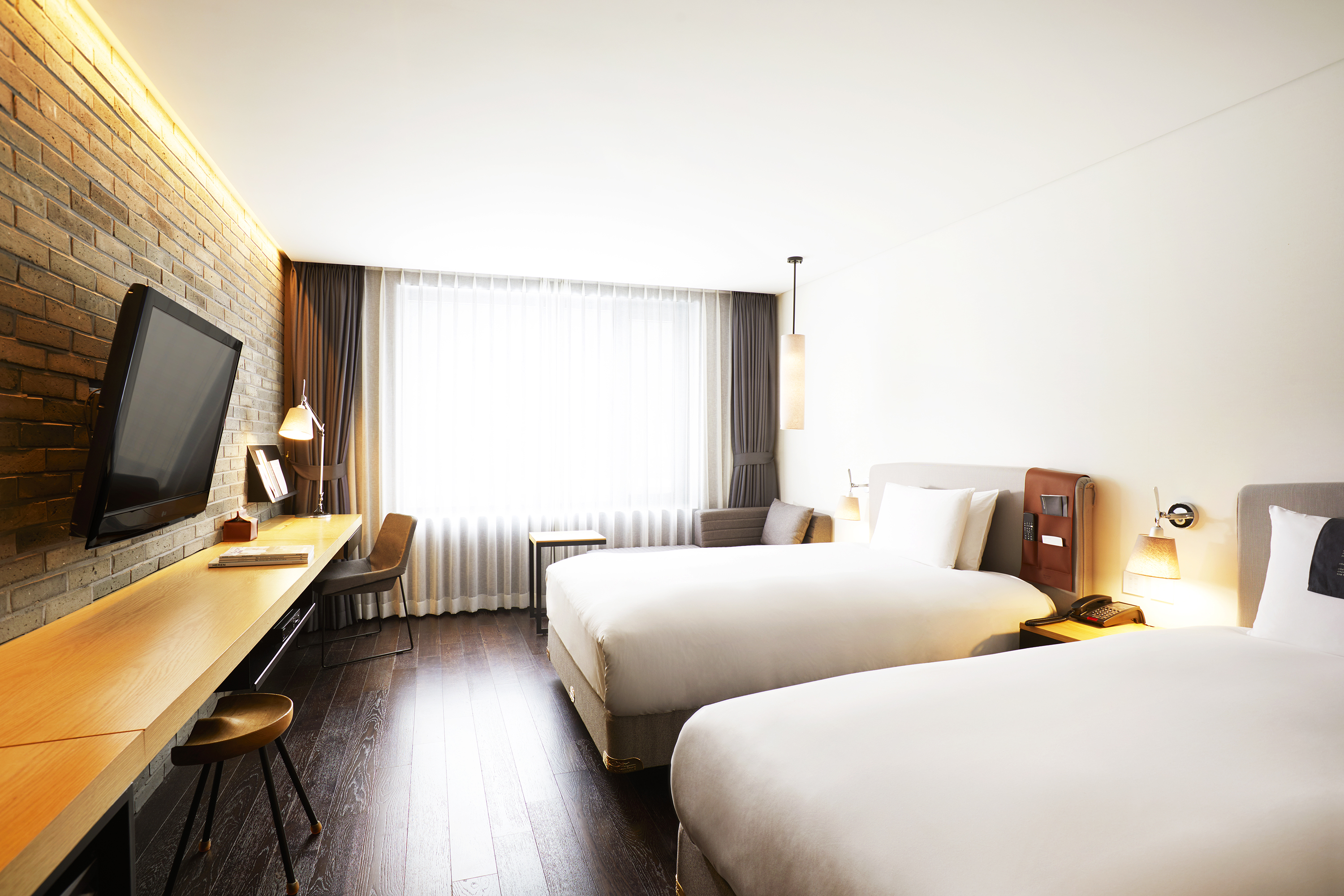 디럭스 트윈(라이브특가★메디힐 마스크팩+더프트 앤 도프트 핸드크림 1set)