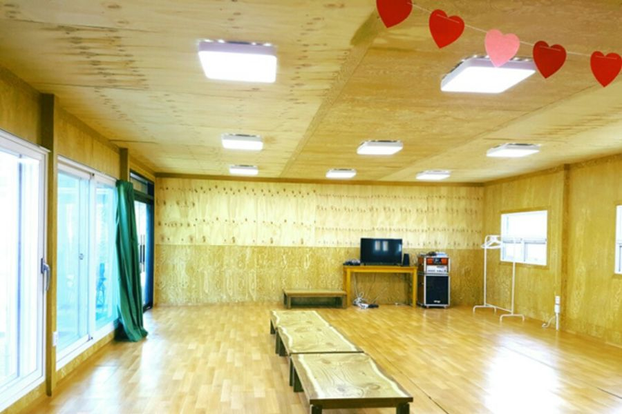 https://yaimg.yanolja.com/v5/2026/02/12/08/698d93b5d1ecb5.55950695.jpg