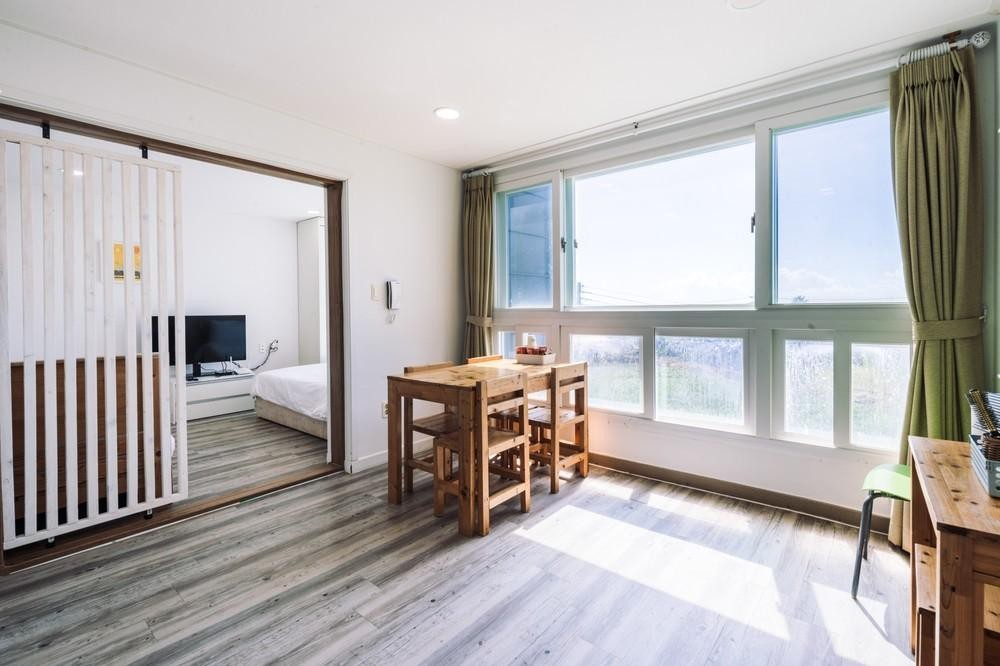 서귀포 아만토브펜션 썸네일4