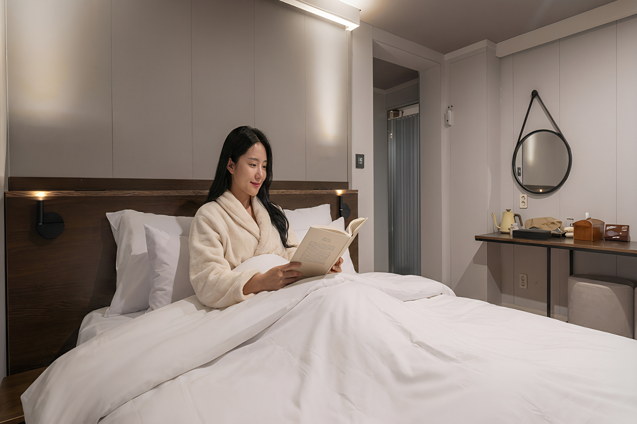 AVANI DELUXE ROOM(최고급 호텔침구와 청결하고 포근한 아바니 디럭스룸)