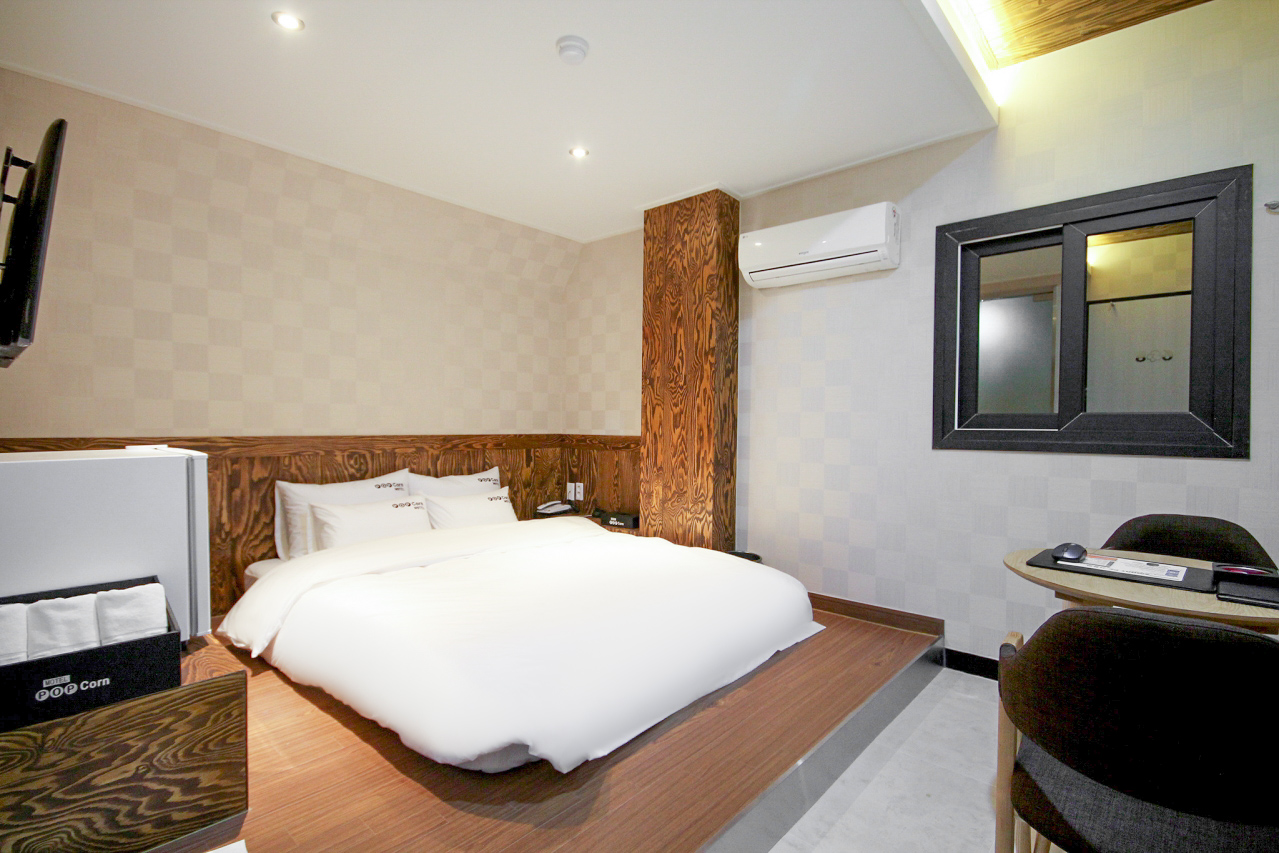 도보특가(전객실 넷플릭스 시청가능, 주차장 이용불가, 객실 랜덤배정)