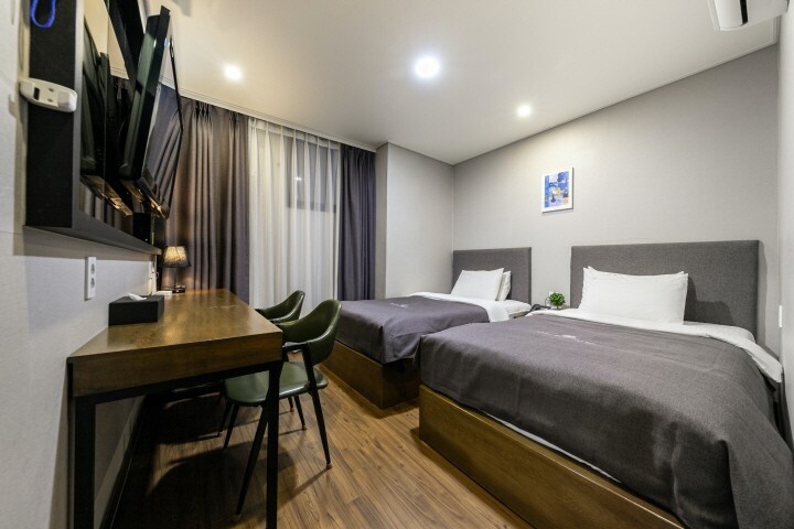 스탠다드 트윈 룸온리